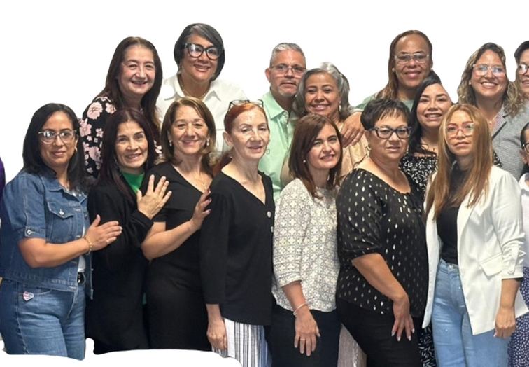 Grupo de hermanos en actividad de la iglesia
